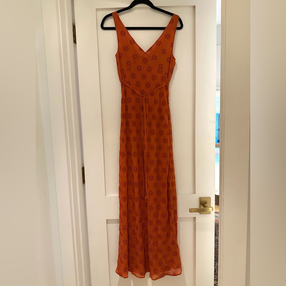 Realisation Par Burt Orange Sleeveless V-Neck Maxi Dress - Picture 2 of 4
